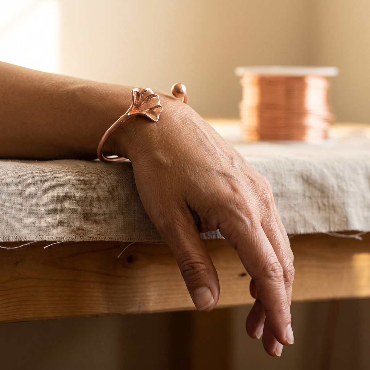 Pulseira de Cobre em Forma de Concha da Nancy